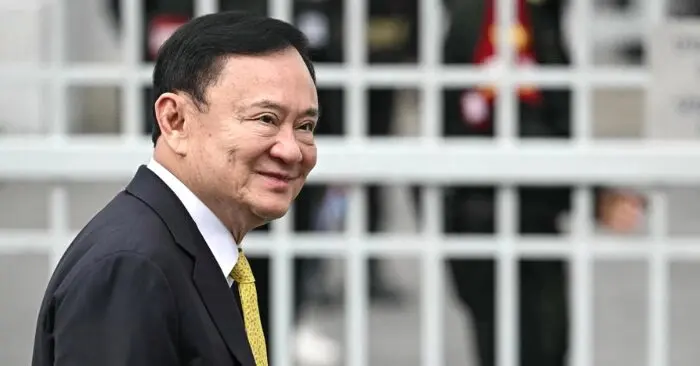 Tòa Thái Lan yêu cầu ông Thaksin nộp hơn 500 triệu USD