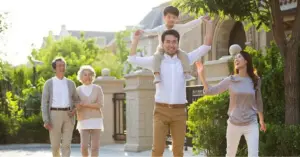 Vì sao có người giàu bền vững, có người giàu rồi nhanh chóng suy bại? Dưới góc nhìn triết học Đông – Tây và định luật bảo toàn năng lượng, bài viết lý giải mối liên hệ giữa đức, năng lượng nội tại và sự giàu có của con người.