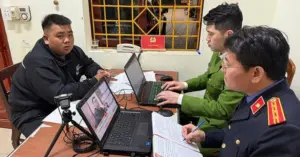 Lừa đảo