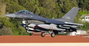 Mèo giận dữ: Mỹ tăng cường năng lực tác chiến điện tử cho F-16