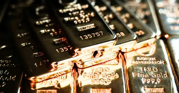 Dòng tiền Trung Quốc "thao túng" giá vàng thế giới ra sao?