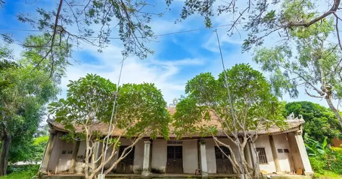 Nghĩa Quận công Tống Tất Thắng hiện lên như một biểu tượng rực rỡ, một ngọn lửa hiếu học đã hun đúc nên truyền thống khoa bảng cho làng Trung Cần và cả vùng đất xứ Nghệ
