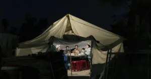 Chạy tết sau lũ
