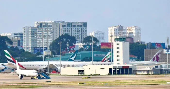 Hủy chuyến bay Trung Đông: Hàng loạt hãng bay mắc kẹt tại sân bay Việt