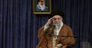 Lãnh tụ tối cao Iran Ali Khamenei
