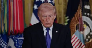 Tổng thống Trump dự báo chiến dịch quân sự tại Iran sẽ kéo dài