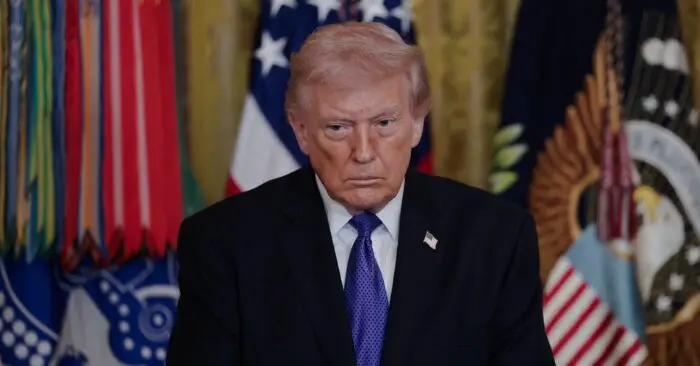 Tổng thống Trump dự báo chiến dịch quân sự tại Iran sẽ kéo dài