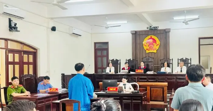 bác - sĩ - chém - đồng - nghiệp