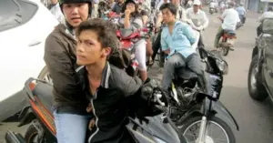 Tội phạm đường phố