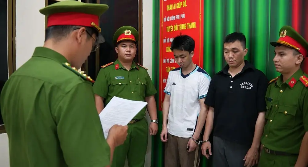 Một phụ nữ ở TPHCM nộp gần 5 tỷ đồng cho công ty bán hợp đồng kỳ nghỉ bị cáo buộc lừa đảo, vụ án đang được điều tra.