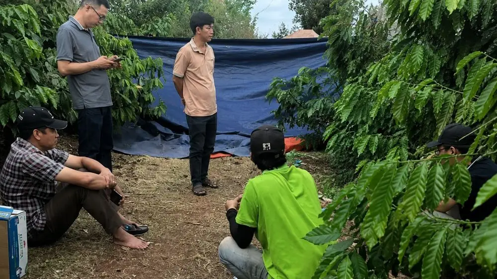 Phát hiện thi thể người phụ nữ trong rẫy cà phê ở Đắk Lắk lúc nửa đêm, vụ việc gây bàng hoàng và đang được cơ quan chức năng điều tra.