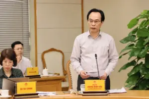 Có nên cấm trẻ em sử dụng mạng xã hội? Bộ trưởng Hoàng Minh Sơn nêu quan điểm về quản lý, bảo vệ trẻ em trên môi trường số.