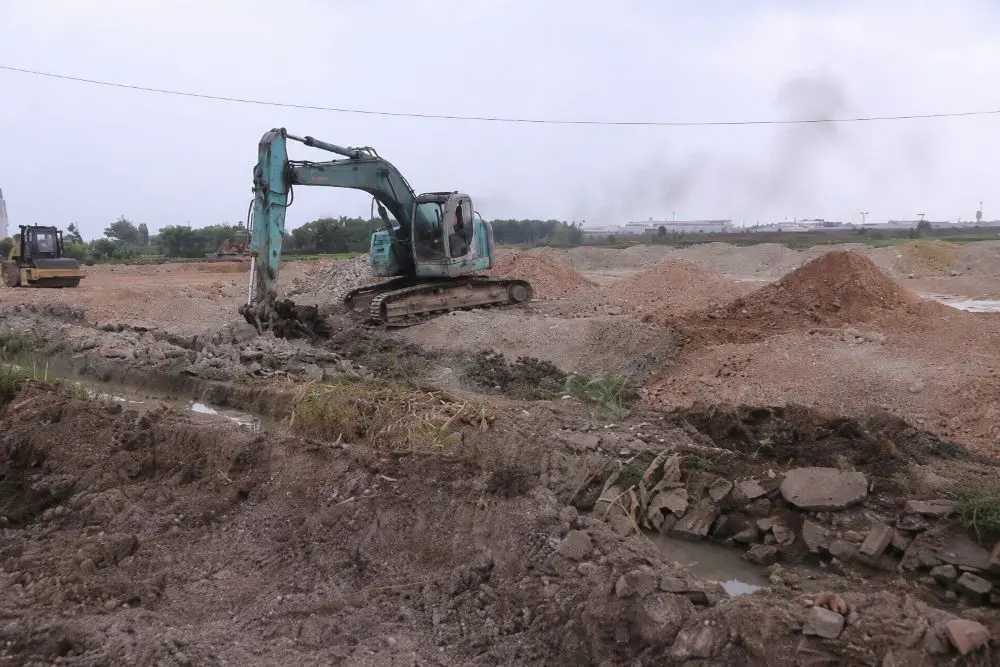 Nghệ An đẩy nhanh hoàn thiện 12 khu tái định cư phục vụ dự án cao tốc Vinh - Thanh Thủy, quyết tâm đáp ứng tiến độ thi công.