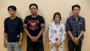Người đàn ông nhiều lần gạ vợ đi nhà nghỉ rồi cùng đồng bọn dàn cảnh bắt ghen để tống tiền nạn nhân, gây xôn xao dư luận.