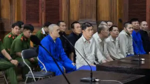 Vì sao một bị cáo trong vụ giết người tại quán ăn ở TPHCM thoát án tử hình? Diễn biến và nhận định của tòa tại phiên sơ thẩm.