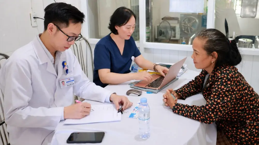 Khám chuyên sâu ngay gần nhà giúp người dân phát hiện bệnh sớm, nâng cao hiệu quả điều trị và giảm gánh nặng đi lại.