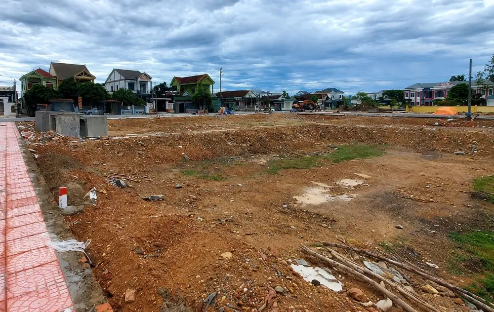 Đất đấu giá tại xã Bạch Hà, Nghệ An tăng giá gấp hơn 4 lần khởi điểm, nhiều lô được rao bán chênh tiền tỷ chỉ sau vài ngày.