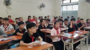 Nghệ An bổ sung 3.400 chỉ tiêu vào lớp 10 do lượng học sinh tăng đột biến, góp phần giảm áp lực tuyển sinh và mở rộng cơ hội trúng tuyển.