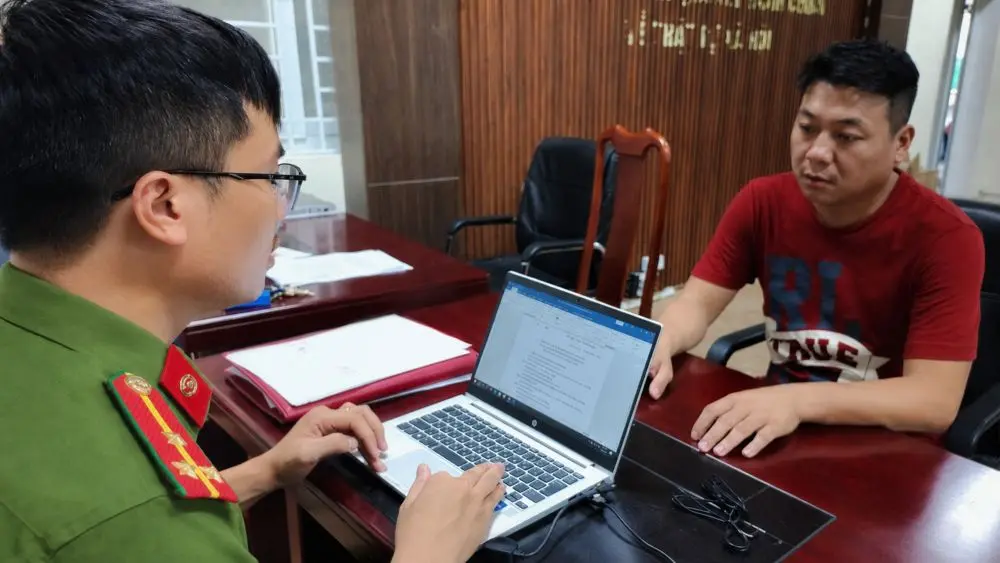 Bắt giữ Châu Chí Phước và 8 đối tượng liên quan vụ án hơn 200 tỷ đồng. Diễn biến mới của vụ việc khiến dư luận chú ý.