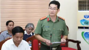 Khởi tố thêm nữ hiệu phó và hai người liên quan vụ gian lận điểm thi tại Tuyên Quang. Xem diễn biến điều tra mới nhất.
