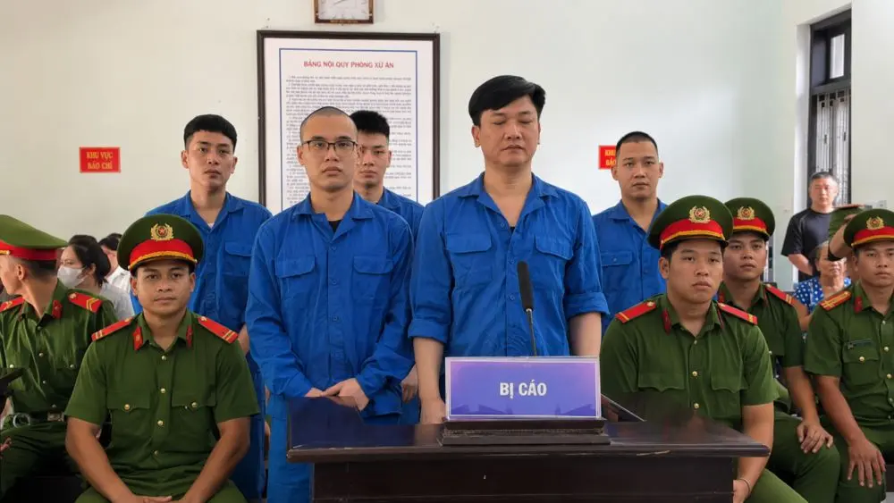 Tử hình Trần Hải Dương, kẻ cầm đầu đường dây mua bán gần 29kg ma túy xuyên biên giới. Diễn biến và phán quyết tại phiên tòa.