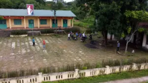 Giải thể hơn 1.000 cơ sở giáo dục sau sắp xếp, tinh gọn hệ thống trường công và thay đổi mạng lưới giáo dục trên cả nước.