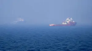 Cuộc đấu tại eo biển Hormuz có nguy cơ đẩy chiến sự Iran sang giai đoạn nguy hiểm, làm gia tăng rủi ro an ninh và bất ổn khu vực