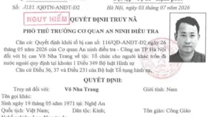 Truy nã đối tượng Võ Nhã Trang về tội tổ chức cho người khác trốn đi nước ngoài. Xem thông tin vụ việc và đặc điểm nhận dạng.