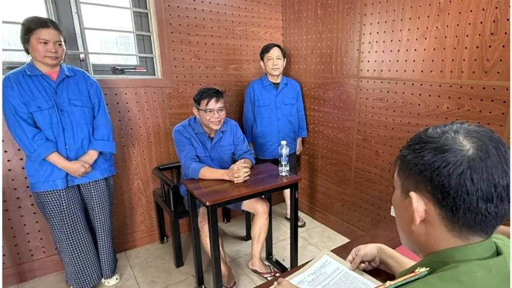 Bắt giám đốc núp bóng công ty ô tô cũ cho vay lãi nặng tại Đắk Lắk, thu lợi bất chính hơn 1 tỷ đồng. Xem chi tiết vụ án.