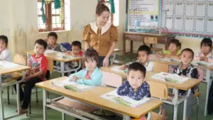 Nghệ An đặt mục tiêu giảm tối thiểu 35% đầu mối cơ sở giáo dục công lập, nhiều xã sẽ phải sáp nhập trường theo lộ trình. Xem chi tiết.