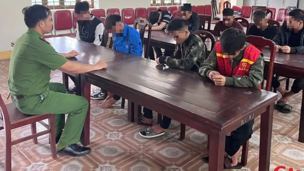 Cảm hóa thanh thiếu niên chưa ngoan bằng sự gần gũi, lắng nghe và đồng hành là cách làm hiệu quả của Công an xã Nam Đàn.