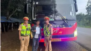 Tài xế xe khách chạy 134 km/h trên đường Hồ Chí Minh ở Đắk Lắk, vượt 64 km/h và dương tính với amphetamine. Chi tiết vụ việc.