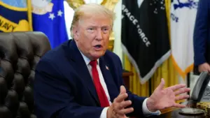 Tổng thống Trump nhận định xung đột Nga - Ukraine sắp kết thúc. Tìm hiểu phát biểu và bối cảnh mới nhất của cuộc chiến.