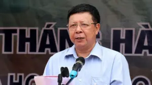 Cựu Phó chủ tịch UBND tỉnh Lào Cai Lê Ngọc Hưng bị cáo buộc liên quan vụ xin hạn ngạch xuất khẩu, xem chi tiết diễn biến vụ án.