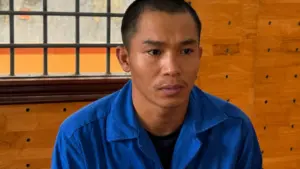 Hoàng Phước Tuấn bị bắt sau vụ án hại hai người khiếm khuyết trí tuệ. Xem diễn biến vụ việc và thông tin điều tra mới nhất.