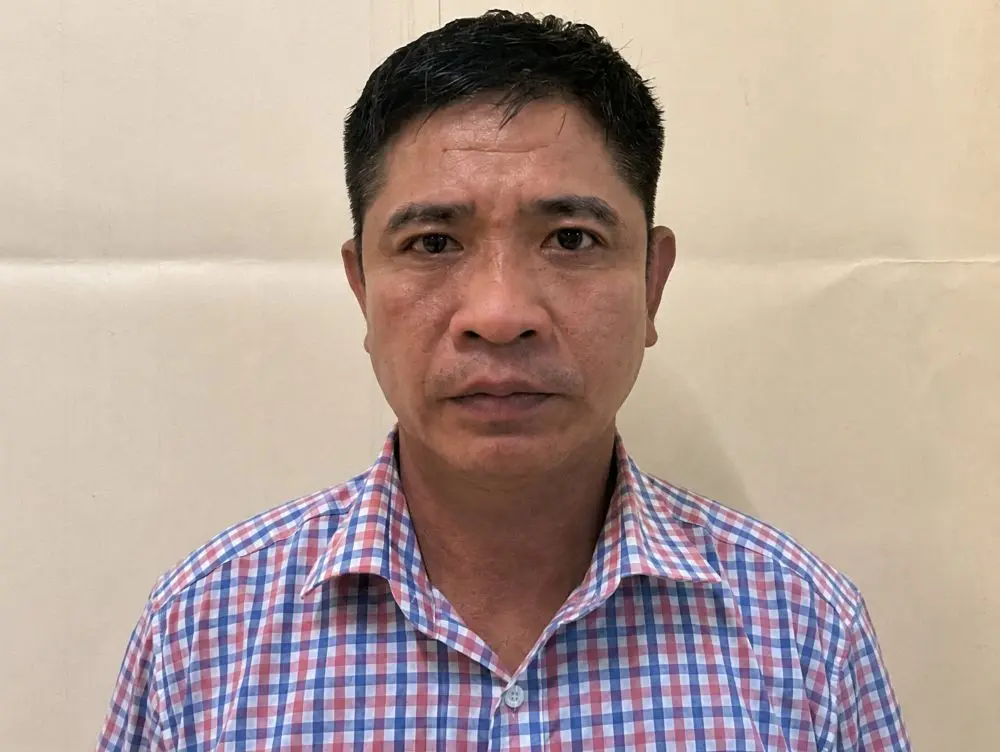 Giả danh Trung tướng Tổng cục 2 để lừa đảo nhiều người, đối tượng bị cơ quan công an xử lý. Xem chi tiết vụ việc.