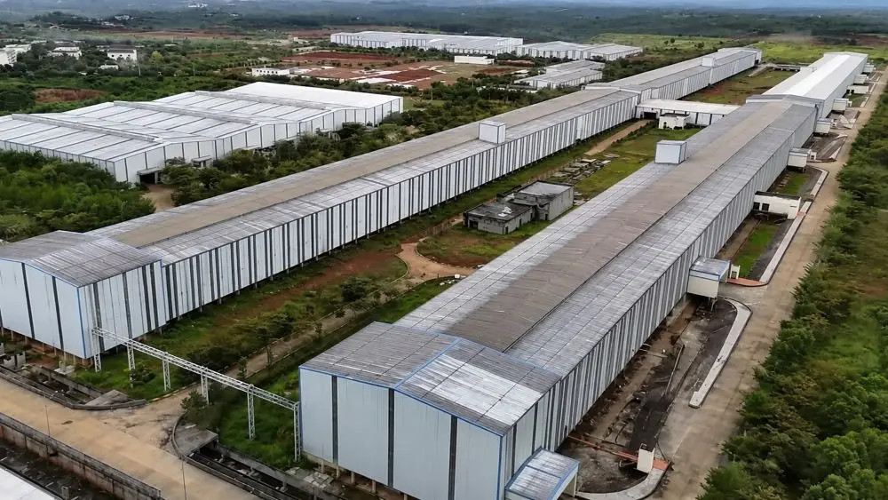 Việt Nam sắp sản xuất mẻ nhôm thỏi đầu tiên tại nhà máy 18.400 tỷ đồng, mở ra bước tiến mới cho ngành luyện kim và công nghiệp công nghệ cao.