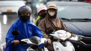 Dự báo thời tiết 10/7: Miền Bắc tiếp tục có mưa giông, Trung Bộ nắng nóng. Cập nhật diễn biến thời tiết mới nhất trên cả nước.