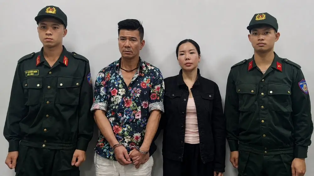 Viện trưởng Pháp y tâm thần bị cáo buộc nhận 3 tỷ đồng để tạo vỏ bọc cho tội phạm. Diễn biến vụ án và cáo buộc mới nhất.