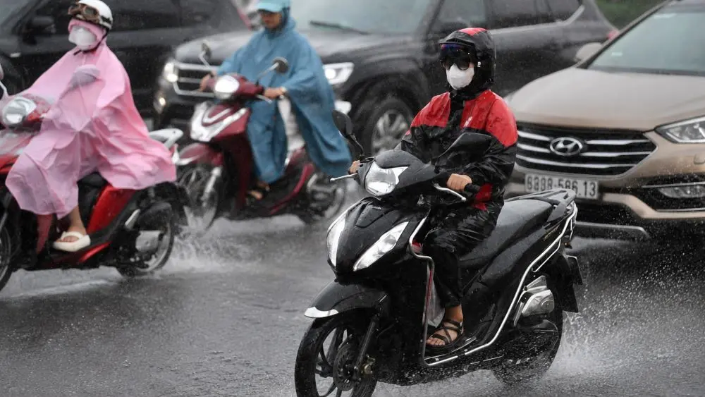 Dự báo thời tiết 5/7: Miền Bắc tiếp tục mưa lớn do hoàn lưu bão số 1 Maysak, nhiều khu vực có nguy cơ ngập úng, lũ quét.