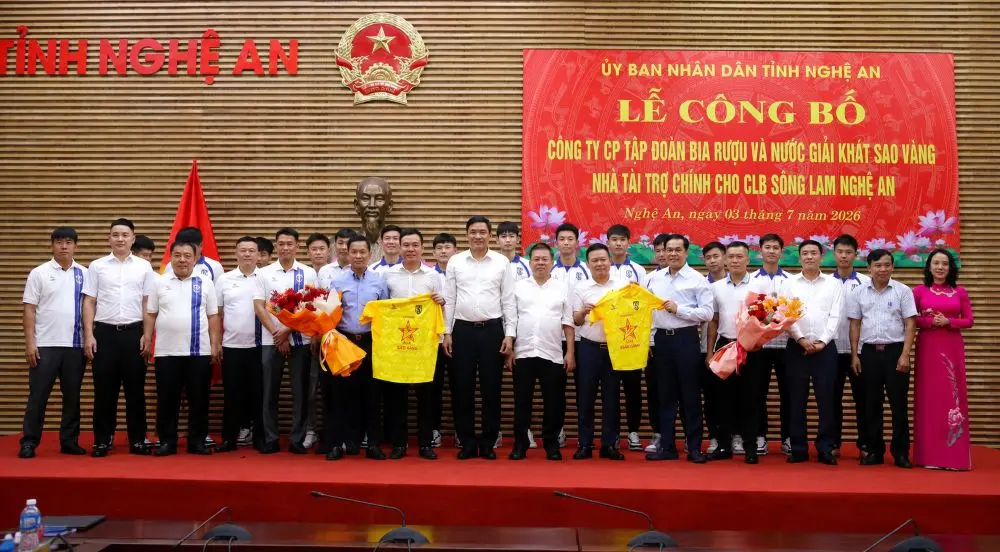 Sông Lam Nghệ An có nhà tài trợ chính mới là Tập đoàn Bia rượu và Nước giải khát Sao Vàng, mở ra kỳ vọng cho mùa giải mới.