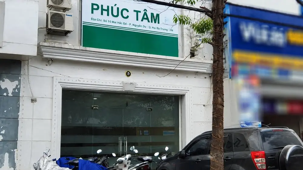 Cơ sở Phúc Tâm 8 bị điều tra vụ lừa đảo chữa xương khớp, Công an Nghệ An tìm người bị hại từng sử dụng dịch vụ tại đây.