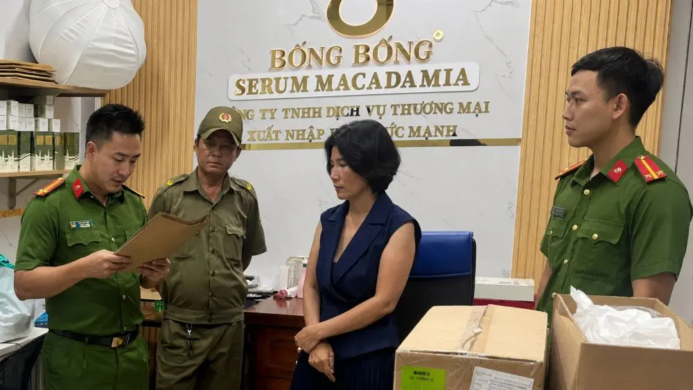 Nữ giám đốc phẫu thuật thẩm mỹ gương mặt Nguyễn Thị Lựu bị bắt sau 9 năm lẩn trốn truy nã, hé lộ diễn biến mới của vụ án.
