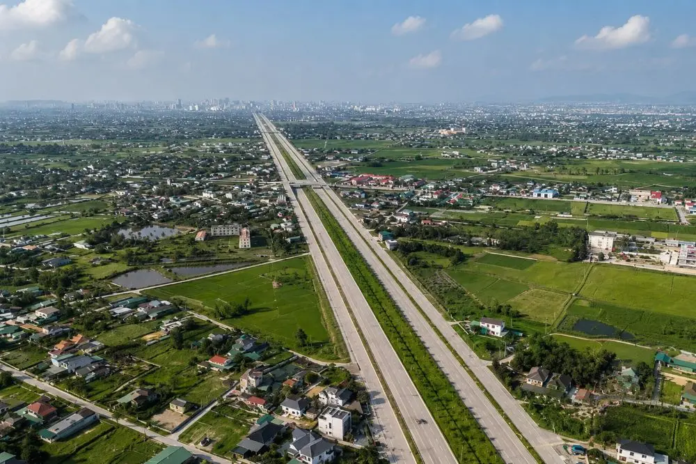 Nghệ An đấu giá khu đất vàng hơn 824 tỷ đồng, trong bối cảnh tỉnh nghiên cứu xây dựng trung tâm hành chính mới trên đại lộ Vinh - Cửa Lò.