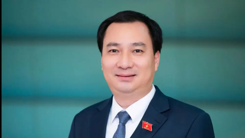 Giang hồ mạng và cơ chế biến tai tiếng thành lợi ích được đại biểu Quốc hội đề nghị xử lý bằng pháp luật nghiêm minh và trách nhiệm nền tảng.