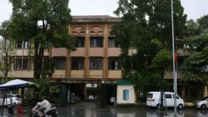 Nghệ An cho thuê công sở dôi dư, trong đó trụ sở cũ TAND tỉnh có giá khởi điểm hơn 528 triệu đồng/năm.