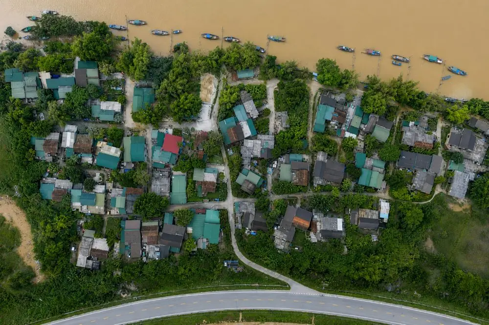 Sau hơn thập kỷ, 34 hộ dân Hòa Lam, Nghệ An được bố trí tái định cư, mở ra cơ hội thoát cảnh chạy lũ và ổn định cuộc sống.