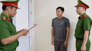 Tạm giữ hình sự Lâm Đình Dưỡng để điều tra hành vi gây rối trật tự công cộng sau vụ hành hung thiếu niên 16 tuổi tại phòng gym Ninh Bình.