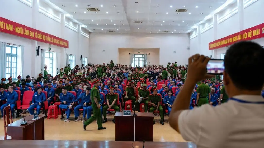Vụ án ma túy VN10 với 227 bị cáo sắp được TAND TPHCM tuyên án, trong đó 214 bị cáo theo dõi phiên tòa từ điểm cầu T30.