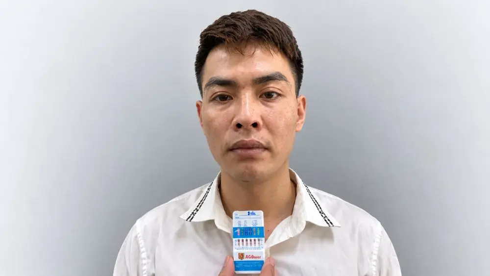 Bị can Nguyễn Văn Tân bị khởi tố về hành vi giao cấu với người từ đủ 13 đến dưới 16 tuổi. Xem chi tiết vụ việc.